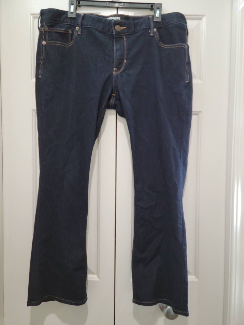 Express Women's Dark Blue Barely Bootcut Jeans w/ Stretch